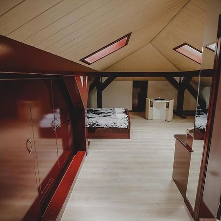 Cherry Apartmani Gornji Milanovac Εξωτερικό φωτογραφία